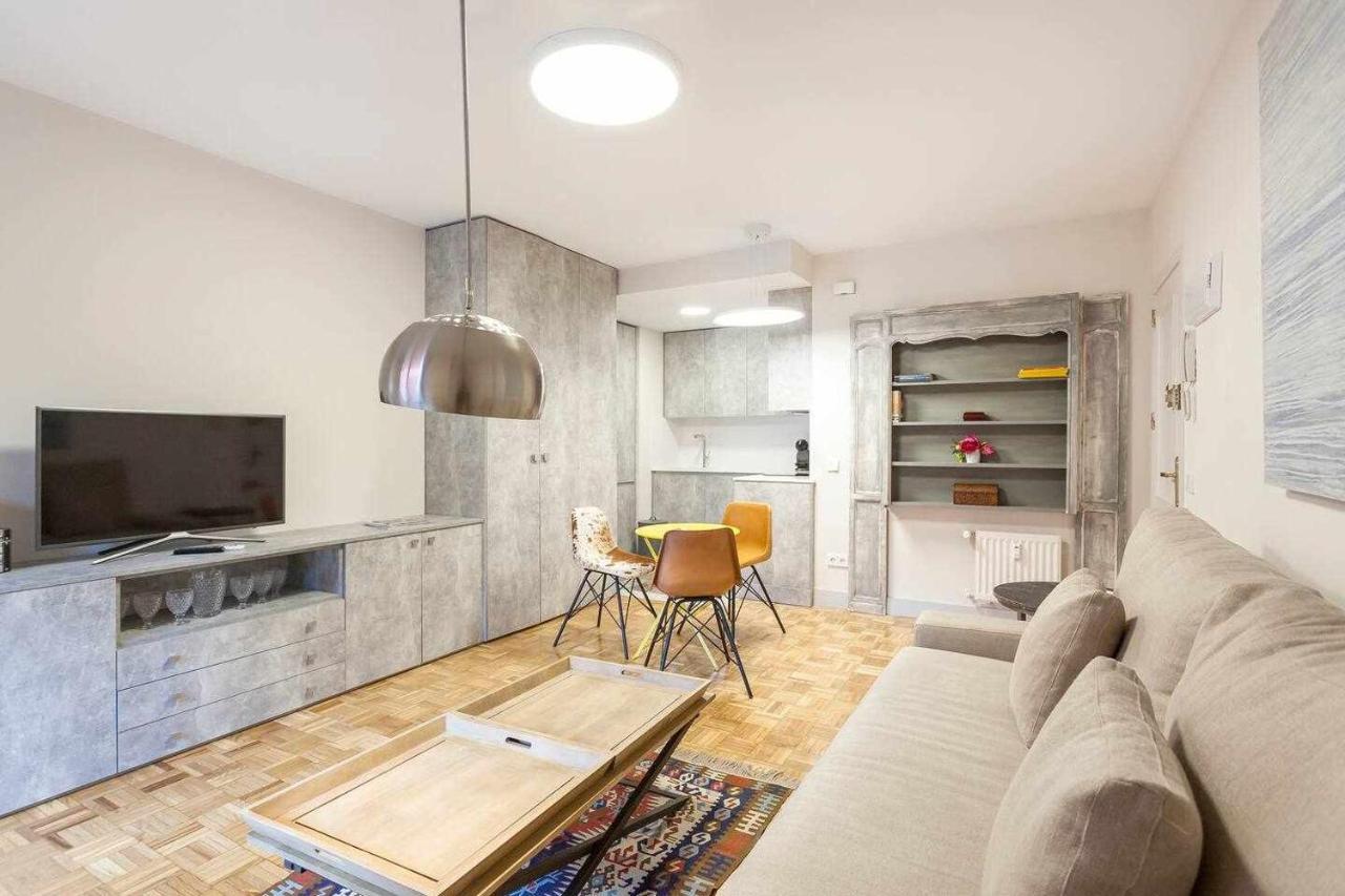 Apartamento lujo castellana chamartín Apartamento Madri Exterior foto